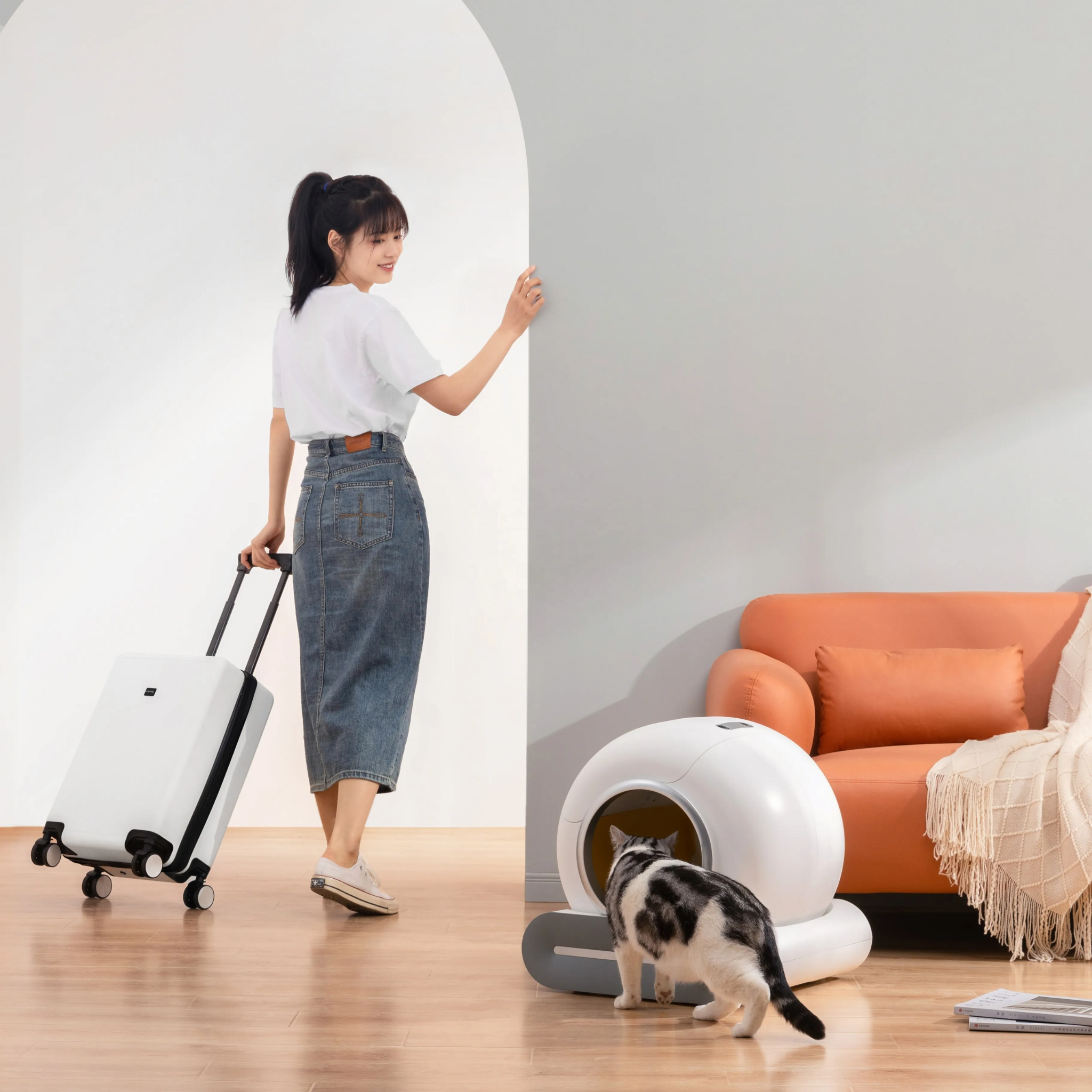 Smart Self-Cleaning Cat Litter Box